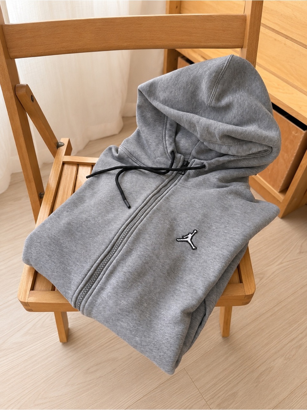 Jordan Gray Zip-Up Hooded Sweatshirt and sweat pants with Black Drawstrings